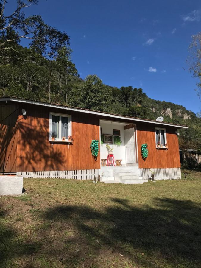 Cabana Pe Da Serra Dos Bitus Urubici Exterior photo